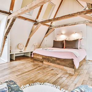 Room scene EmpireToday Flooring Trends